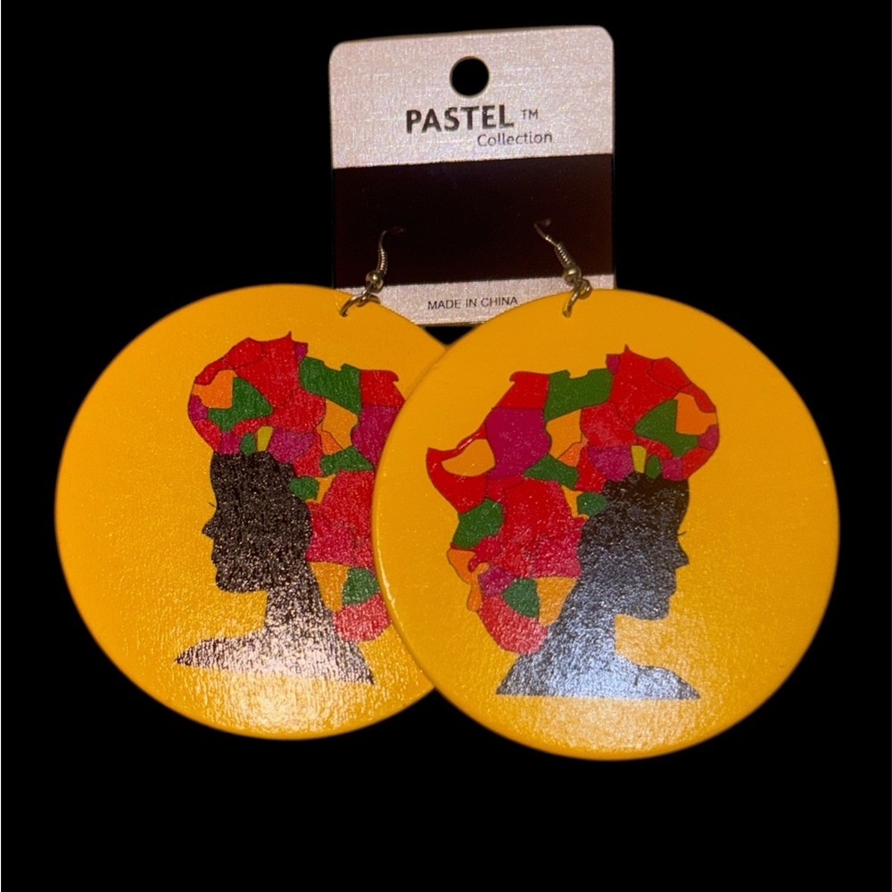 Brandnew Hand Painted Afro Earrings‼️